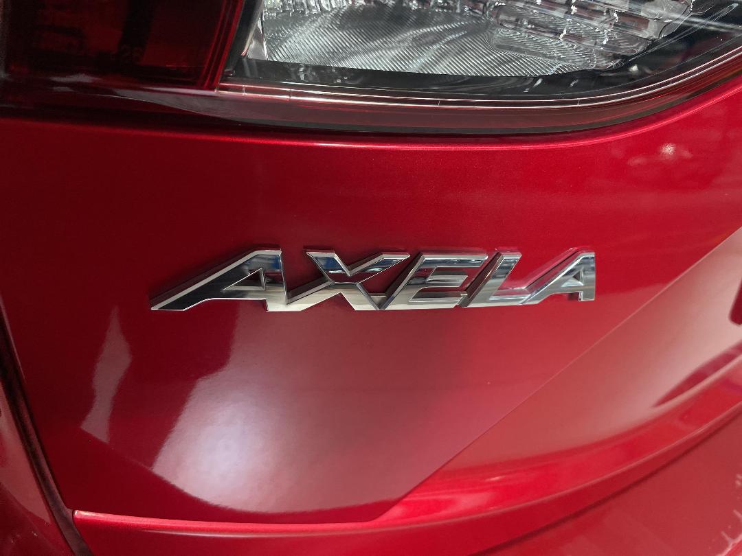 Photo '35' of Mazda Axela Photo '35' of Mazda Axela