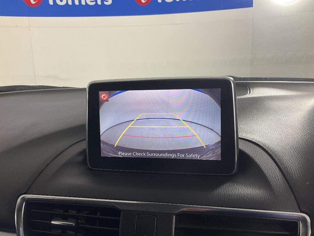 Photo '31' of Mazda Axela