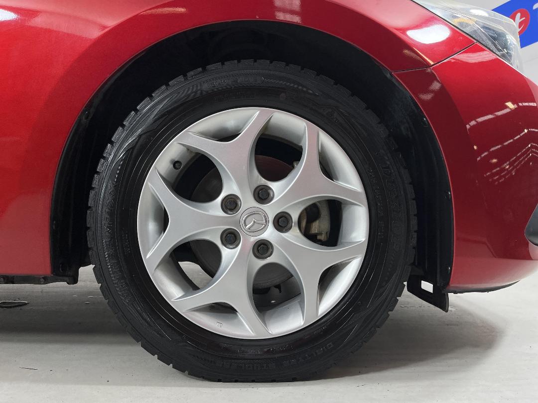 Photo '9' of Mazda Axela Photo '9' of Mazda Axela