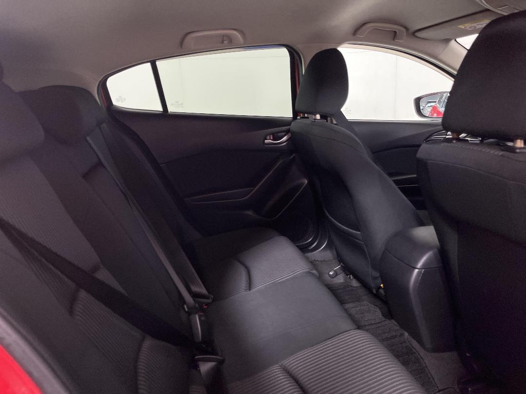 Photo '20' of Mazda Axela Photo '20' of Mazda Axela