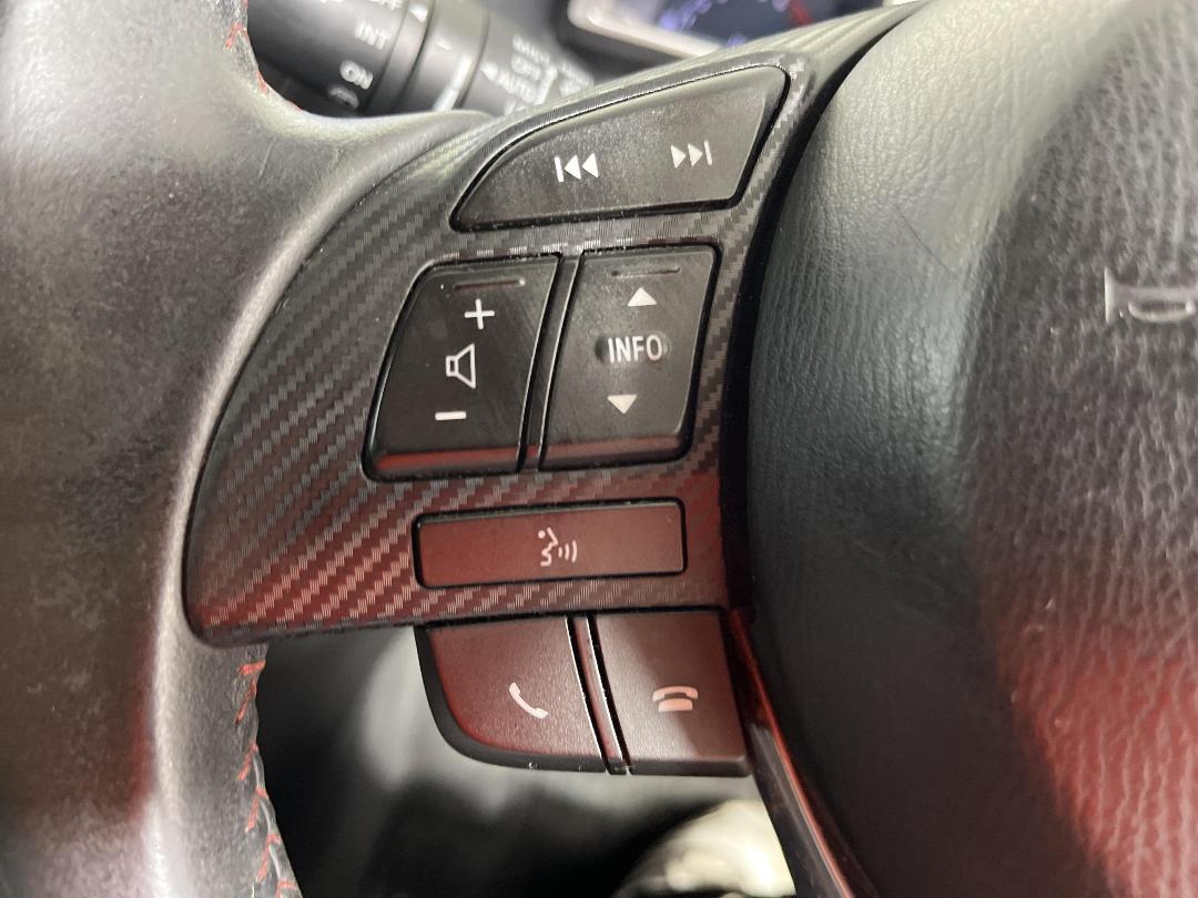 Photo '25' of Mazda Axela Photo '25' of Mazda Axela