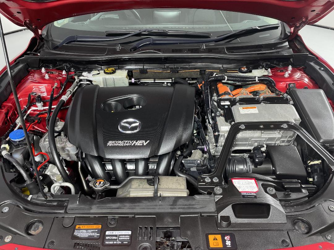 Photo '13' of Mazda Axela