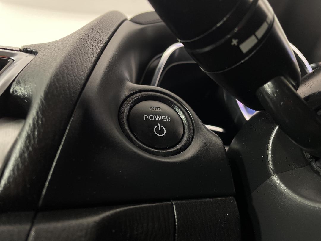 Photo '27' of Mazda Axela