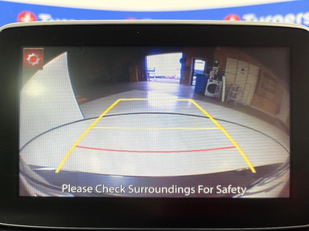 Photo '27' of Mazda Axela