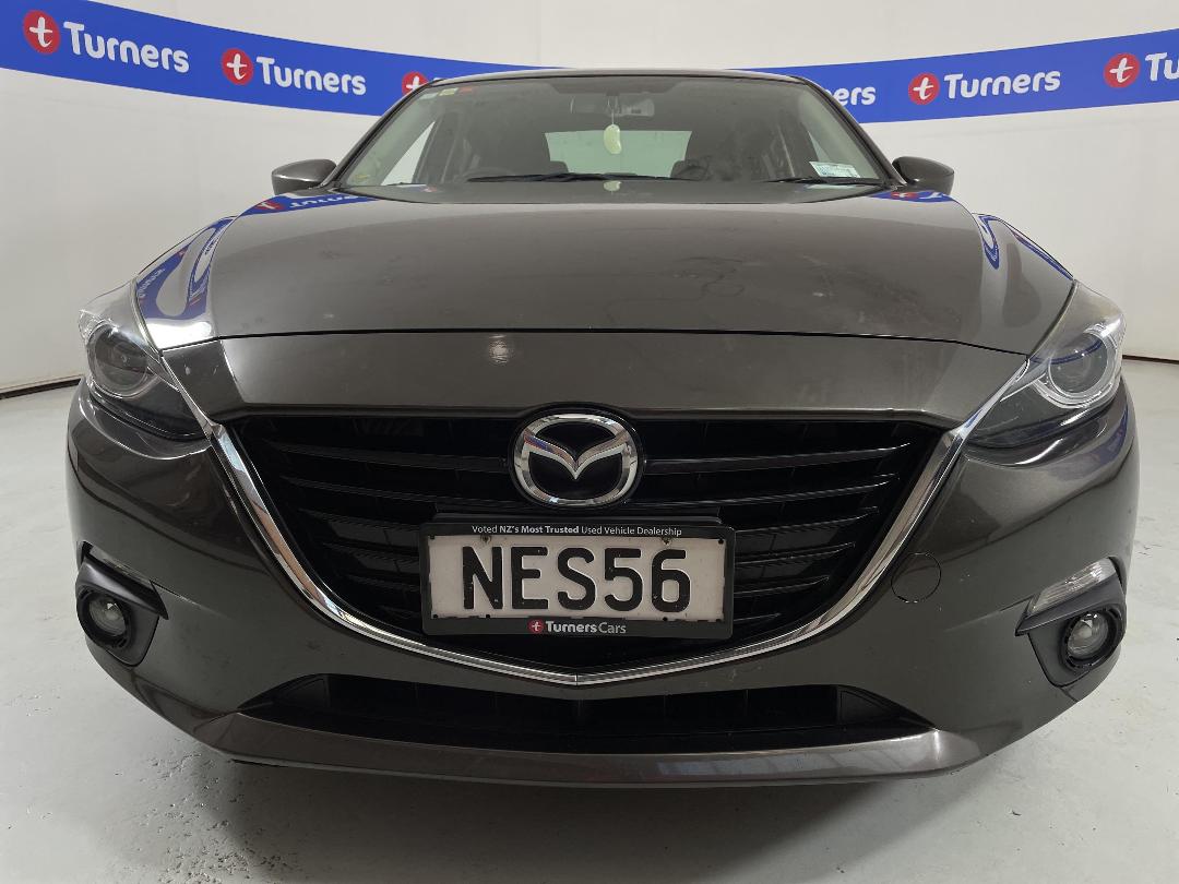 Photo '2' of Mazda Axela