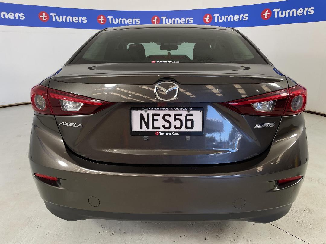 Photo '6' of Mazda Axela