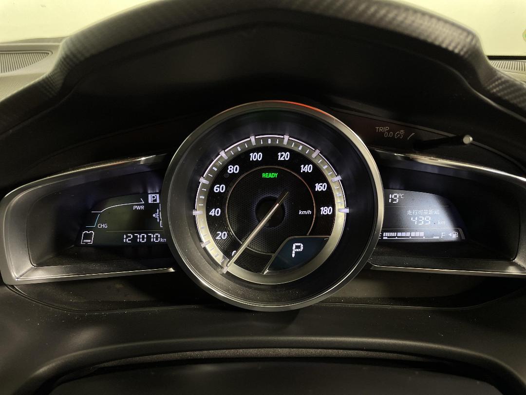 Photo '21' of Mazda Axela