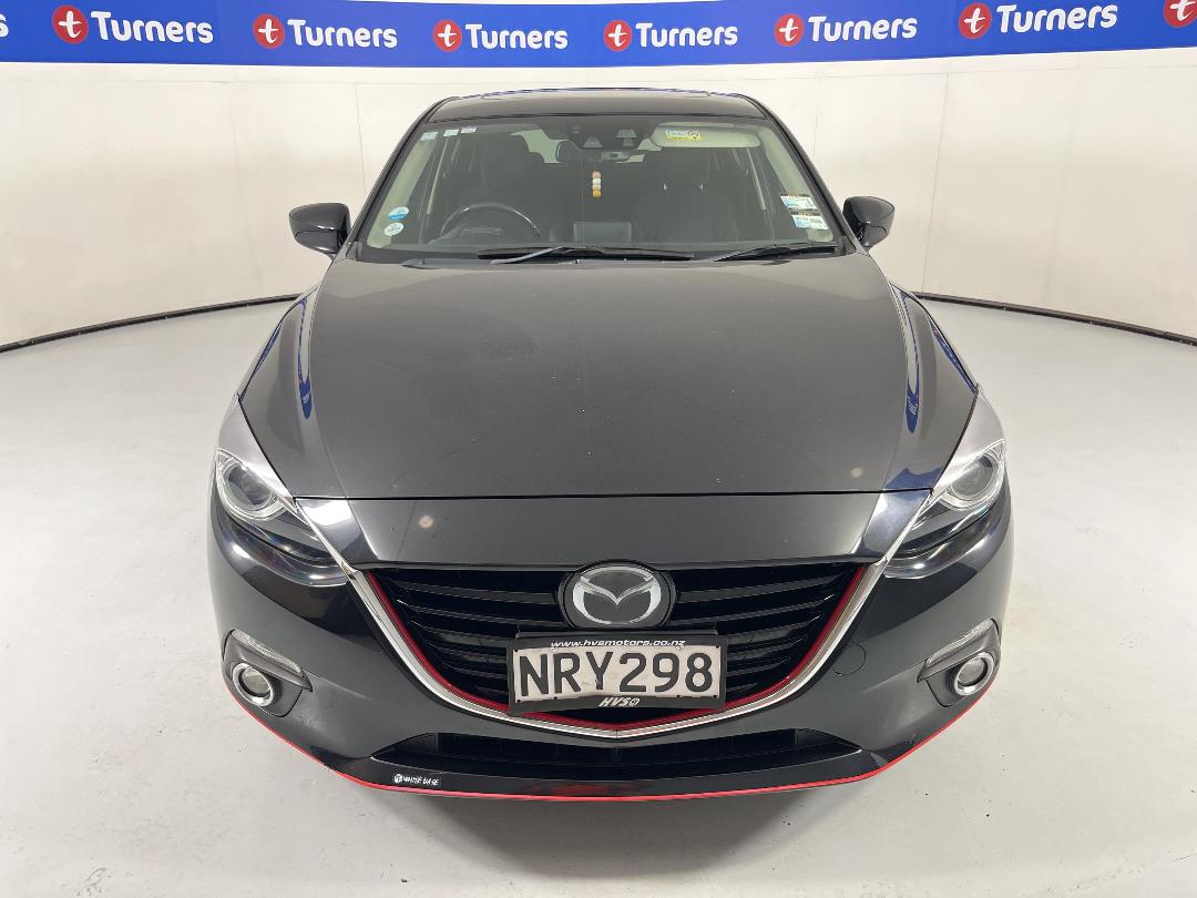 Photo '2' of Mazda Axela