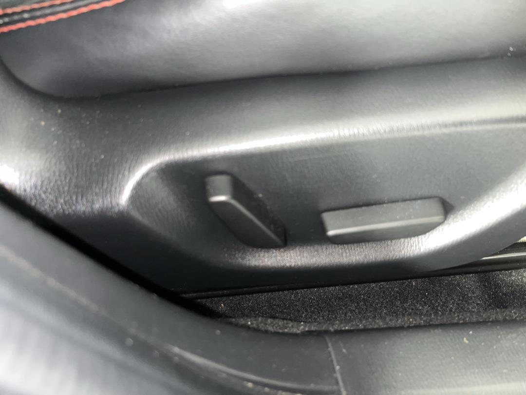 Photo '25' of Mazda Axela