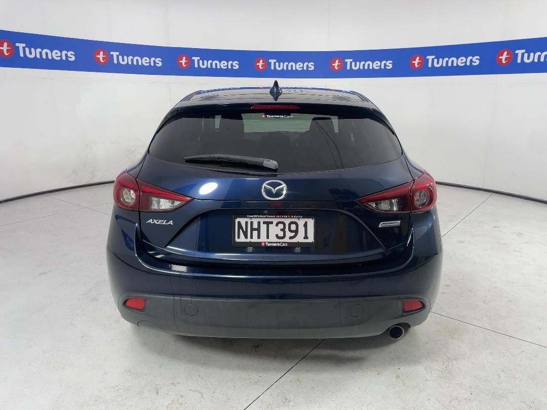 Photo '6' of Mazda Axela