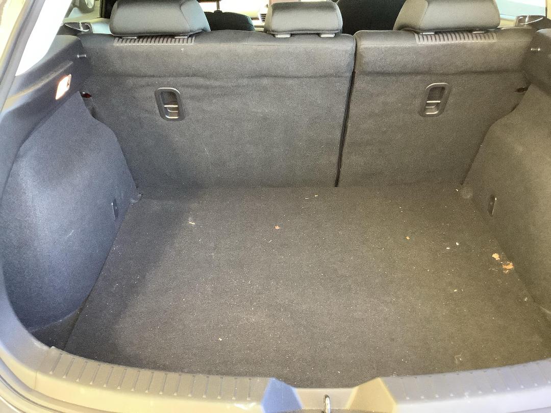 Photo '8' of Mazda Axela Sport Photo '8' of Mazda Axela Sport