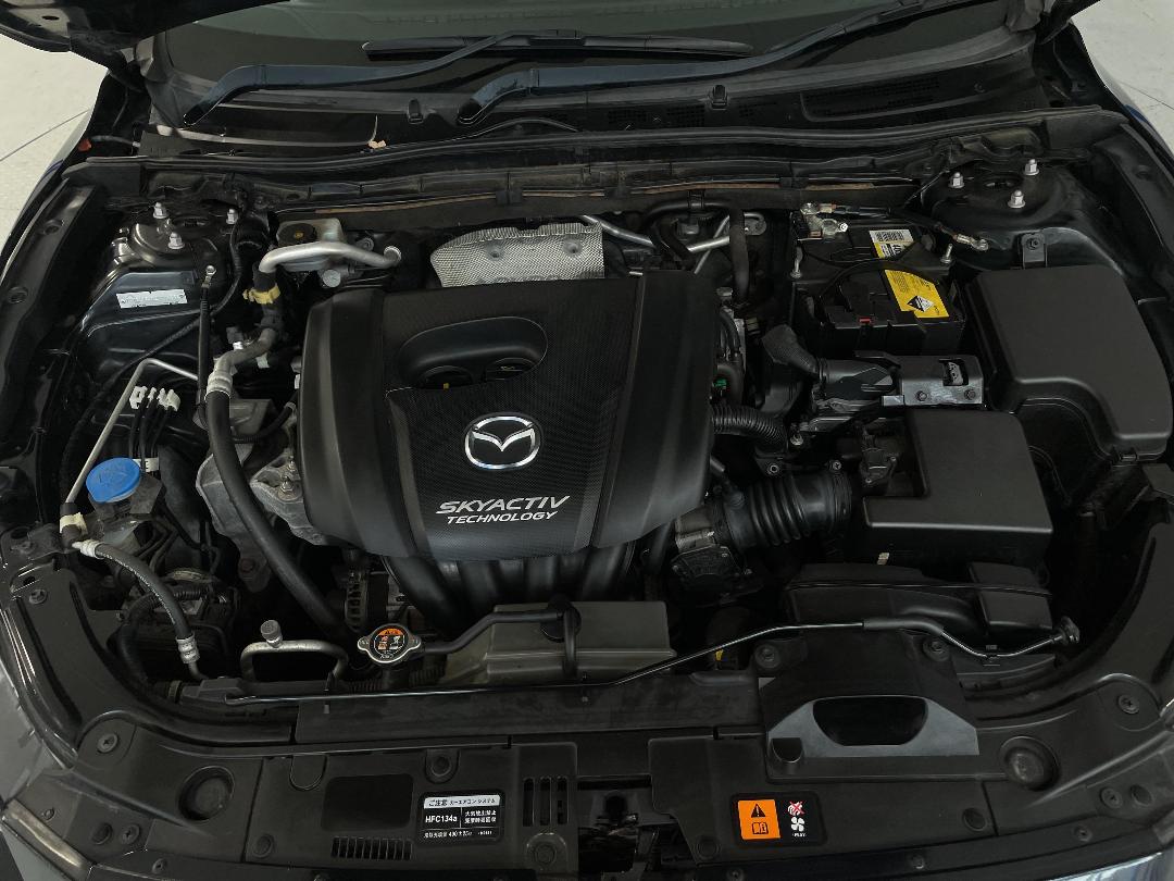 Photo '13' of Mazda Axela Photo '13' of Mazda Axela