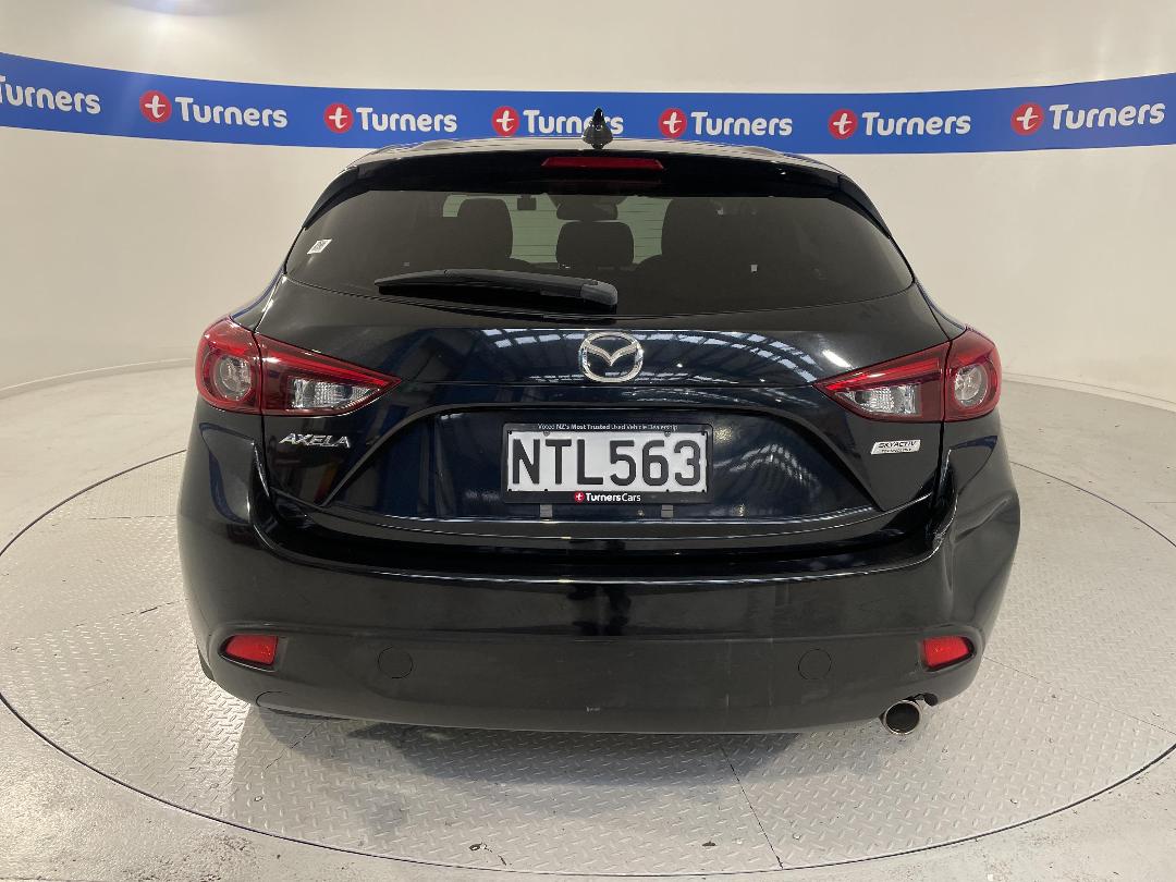 Photo '6' of Mazda Axela Photo '6' of Mazda Axela