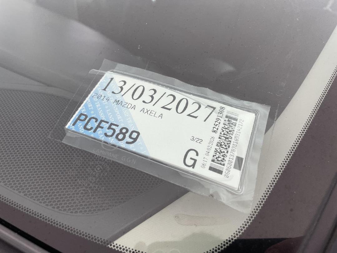 Photo '34' of Mazda Axela