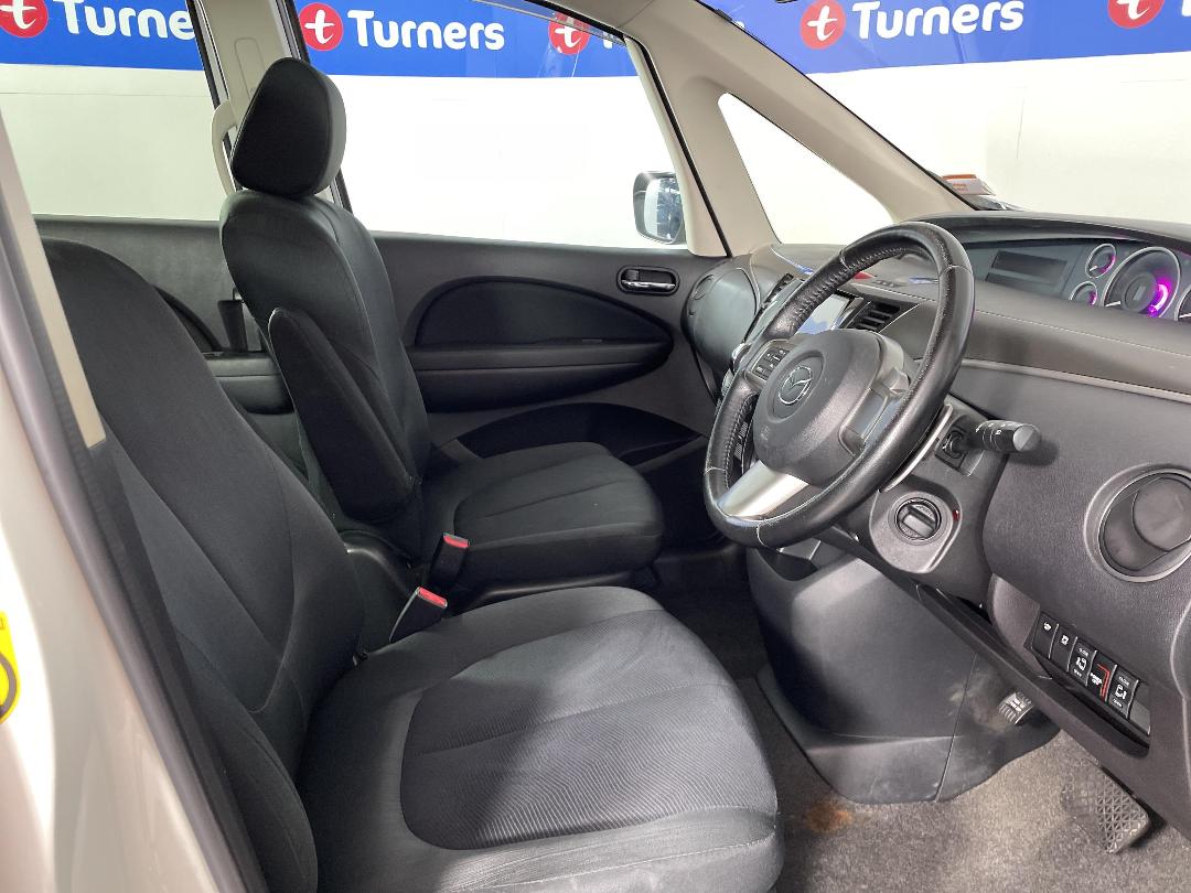 Photo '16' of Mazda Biante Photo '16' of Mazda Biante