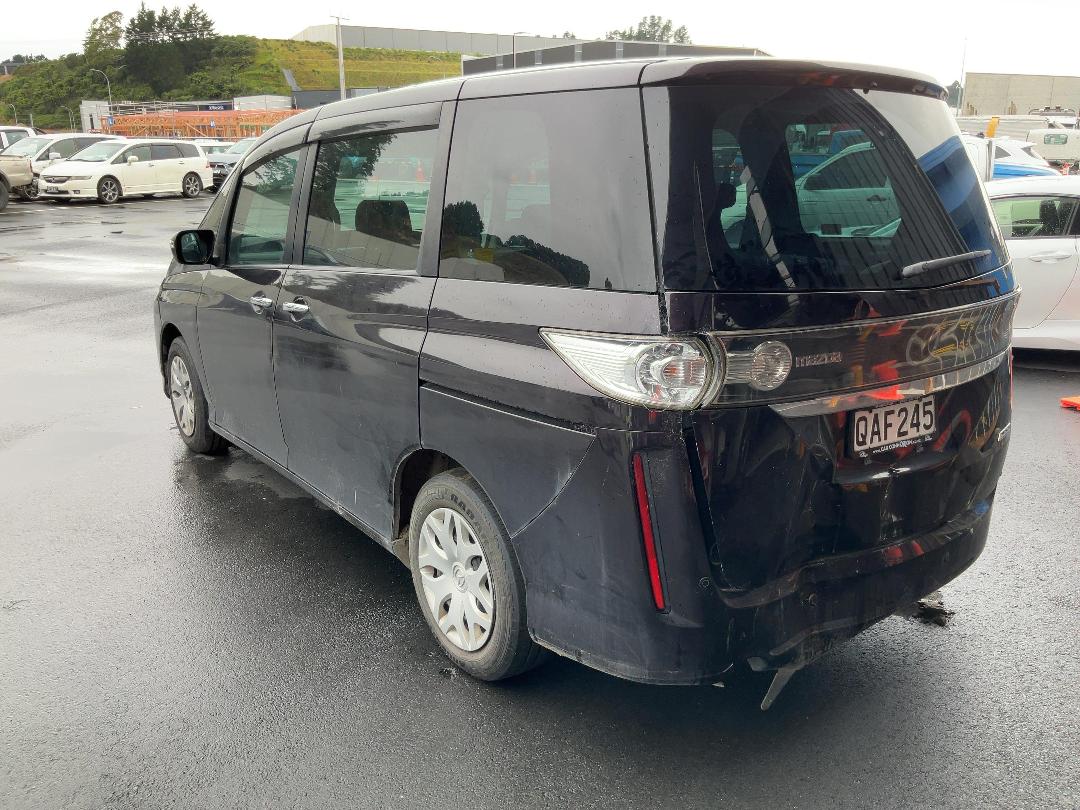 Photo '3' of Mazda Biante Photo '3' of Mazda Biante