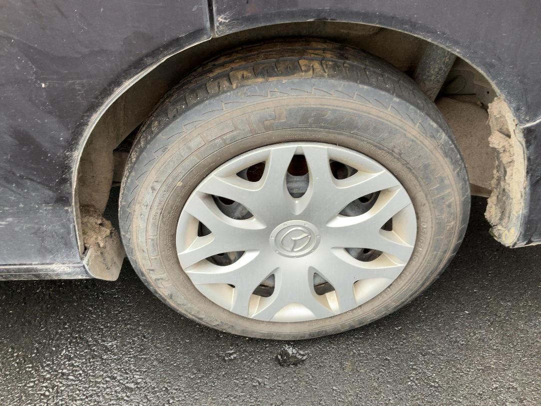 Photo '12' of Mazda Biante Photo '12' of Mazda Biante