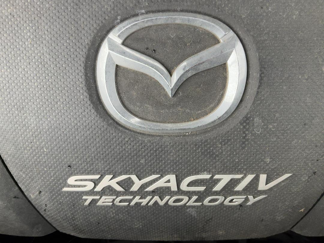 Photo '22' of Mazda Biante Photo '22' of Mazda Biante