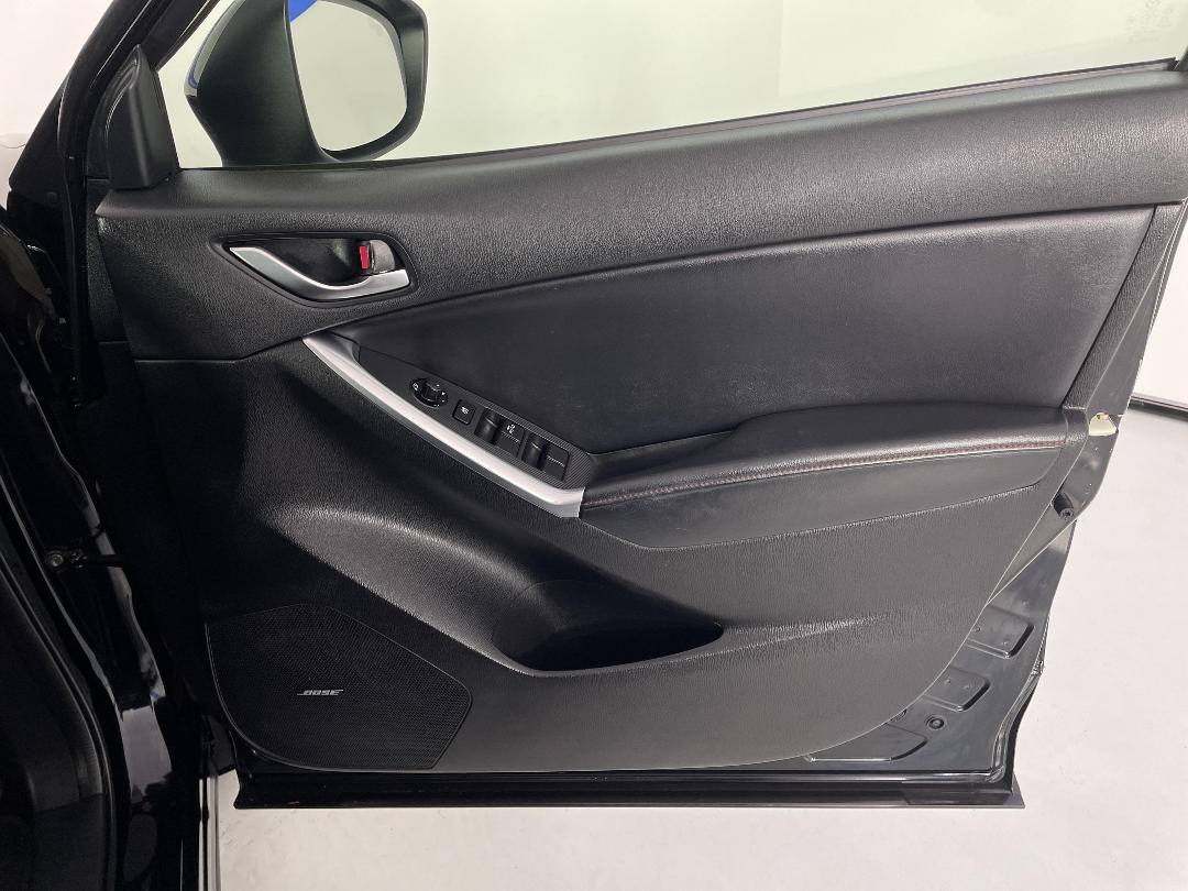 Photo '15' of Mazda CX-5