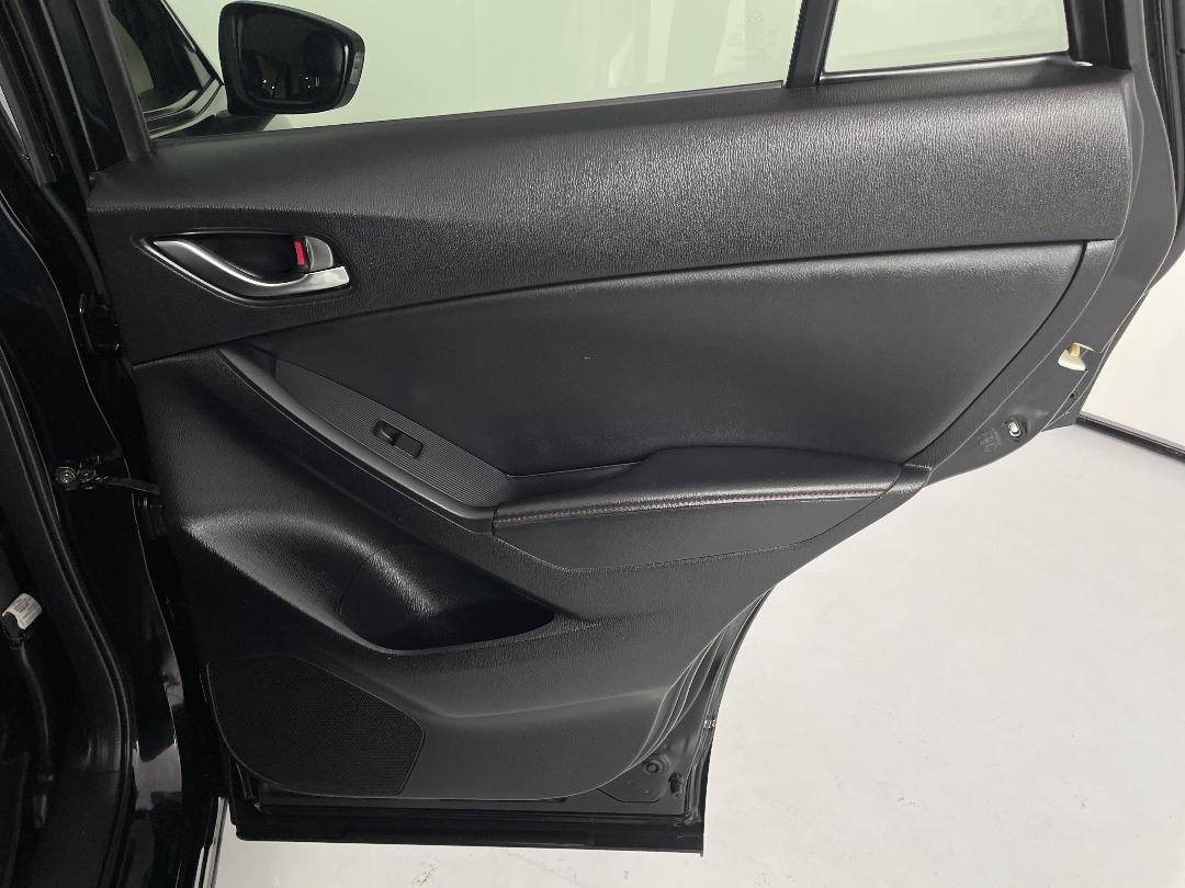 Photo '19' of Mazda CX-5