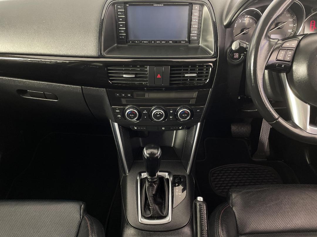 Photo '18' of Mazda CX-5