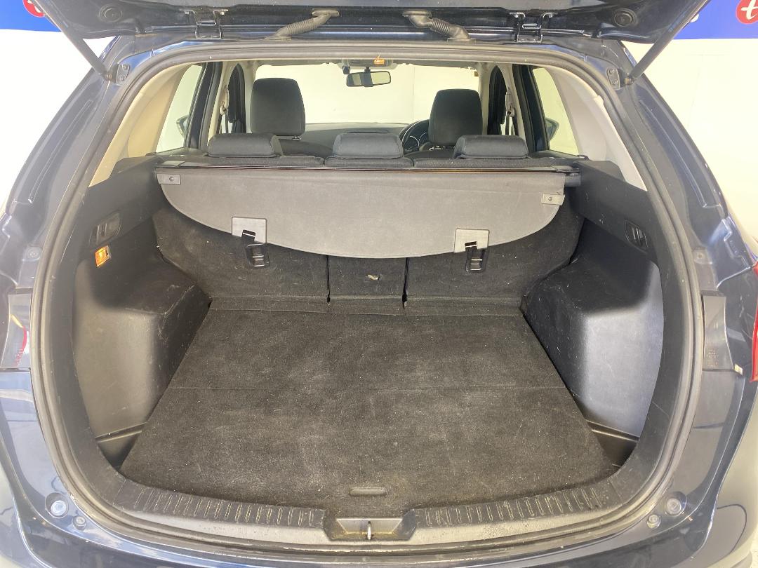 Photo '14' of Mazda CX-5 Photo '14' of Mazda CX-5