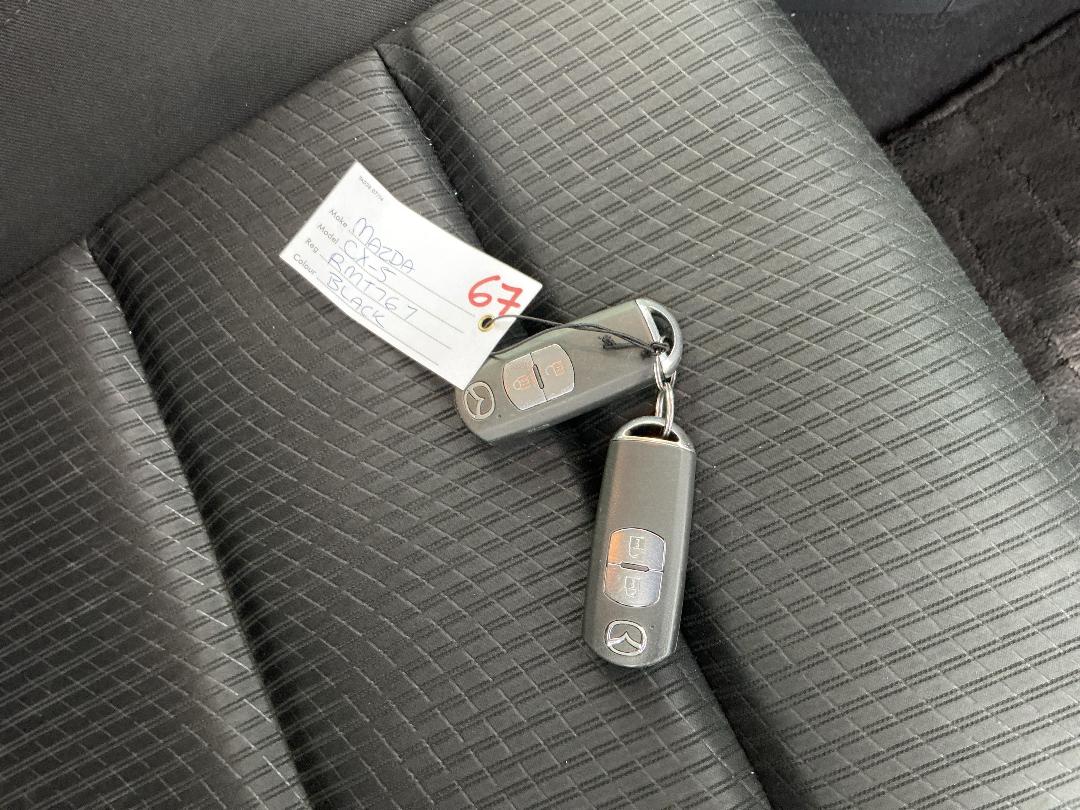 Photo '20' of Mazda CX-5 Photo '20' of Mazda CX-5