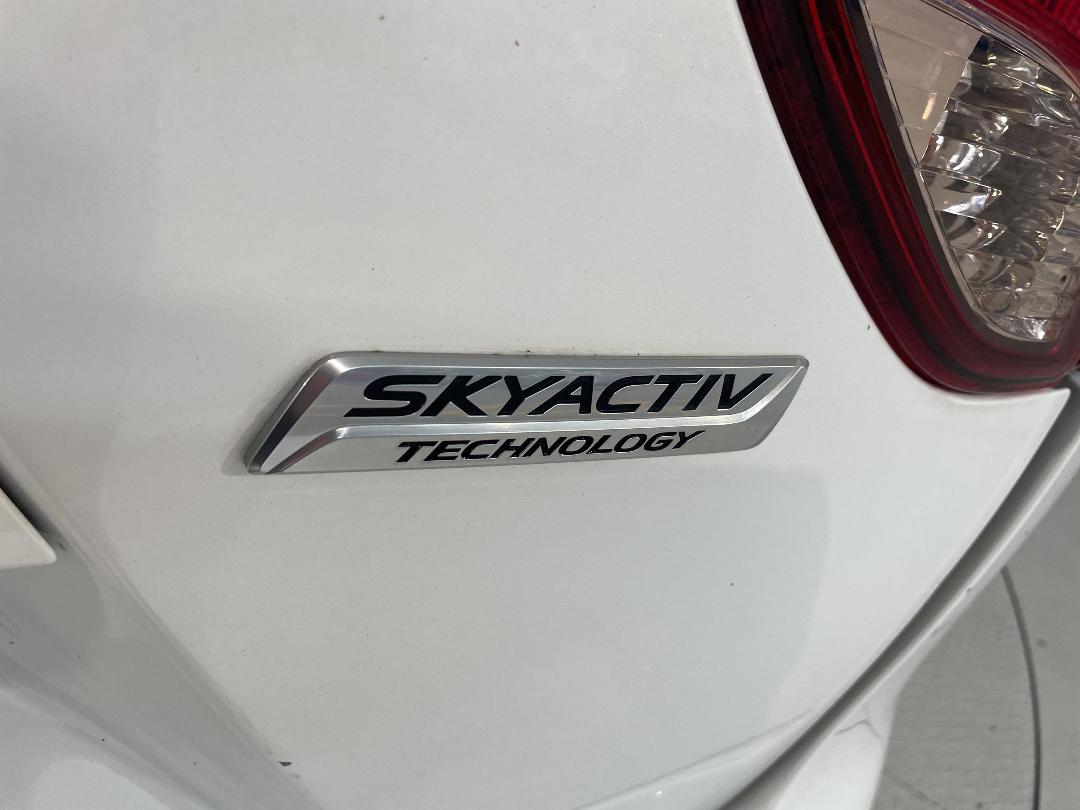 Photo '37' of Mazda CX-5