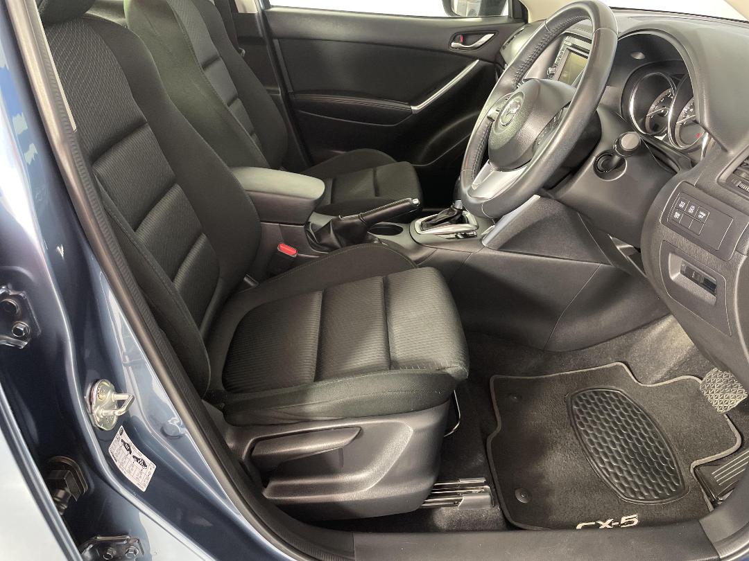 Photo '16' of Mazda CX-5 Photo '16' of Mazda CX-5
