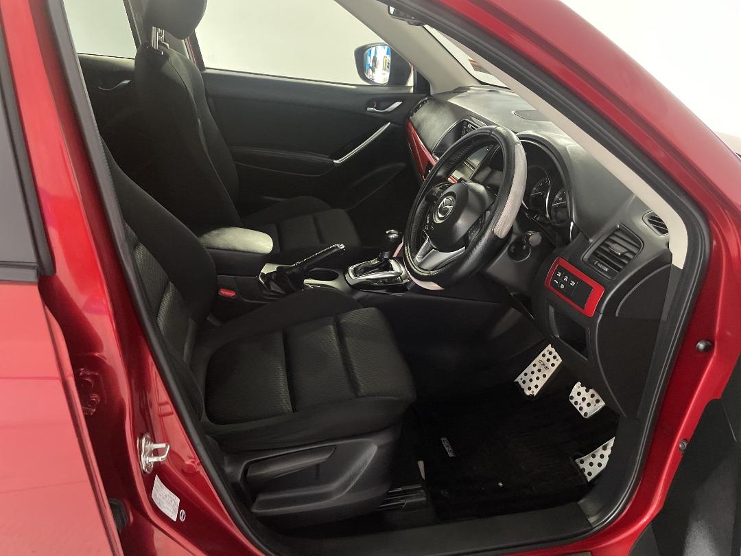 Photo '16' of Mazda CX-5