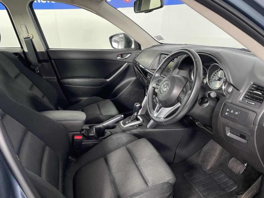 Photo '16' of Mazda CX-5 Photo '16' of Mazda CX-5