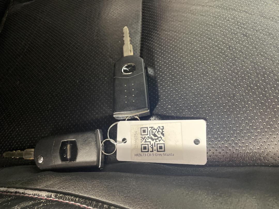 Photo '22' of Mazda CX-9