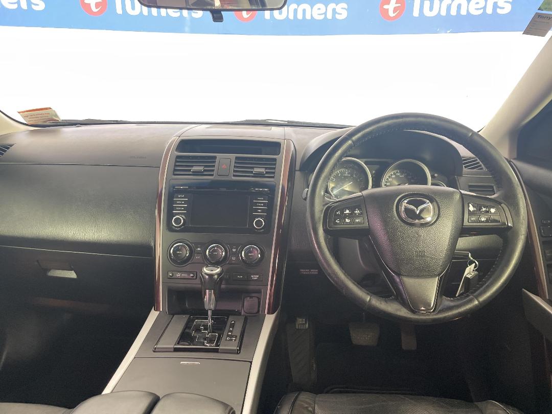 Photo '17' of Mazda CX-9