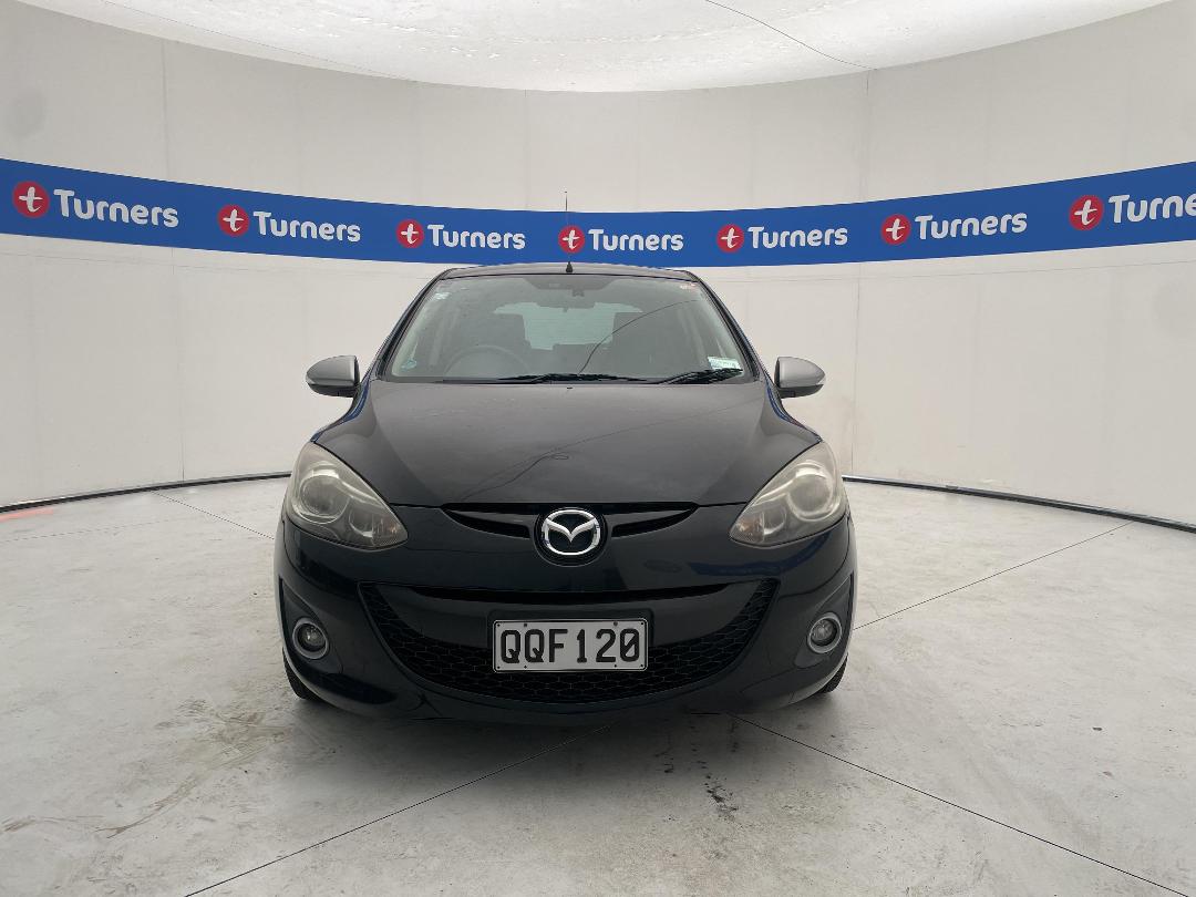 Photo '2' of Mazda Demio Photo '2' of Mazda Demio