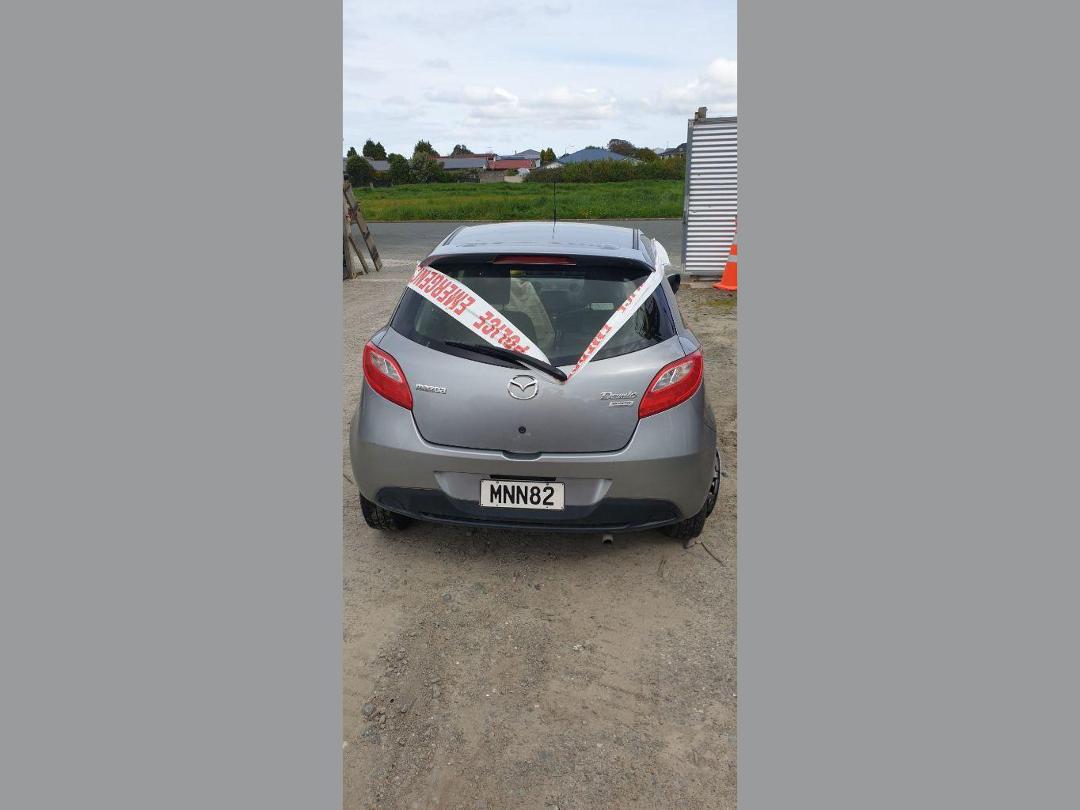 Photo '7' of Mazda Demio