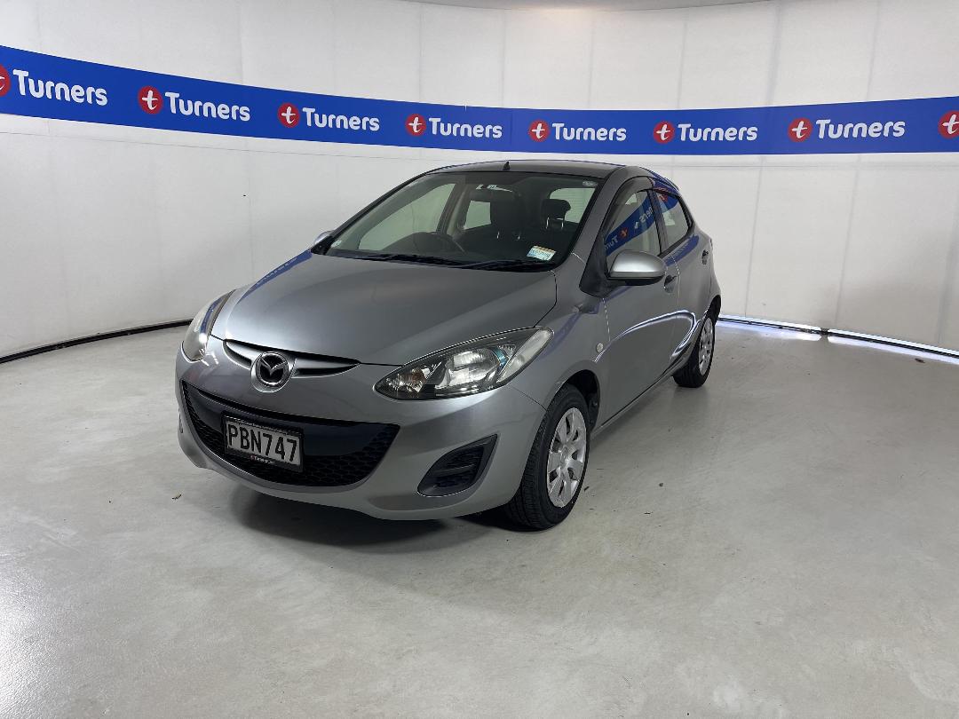 Photo '4' of Mazda Demio