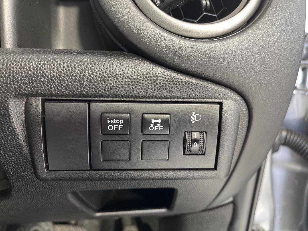 Photo '26' of Mazda Demio