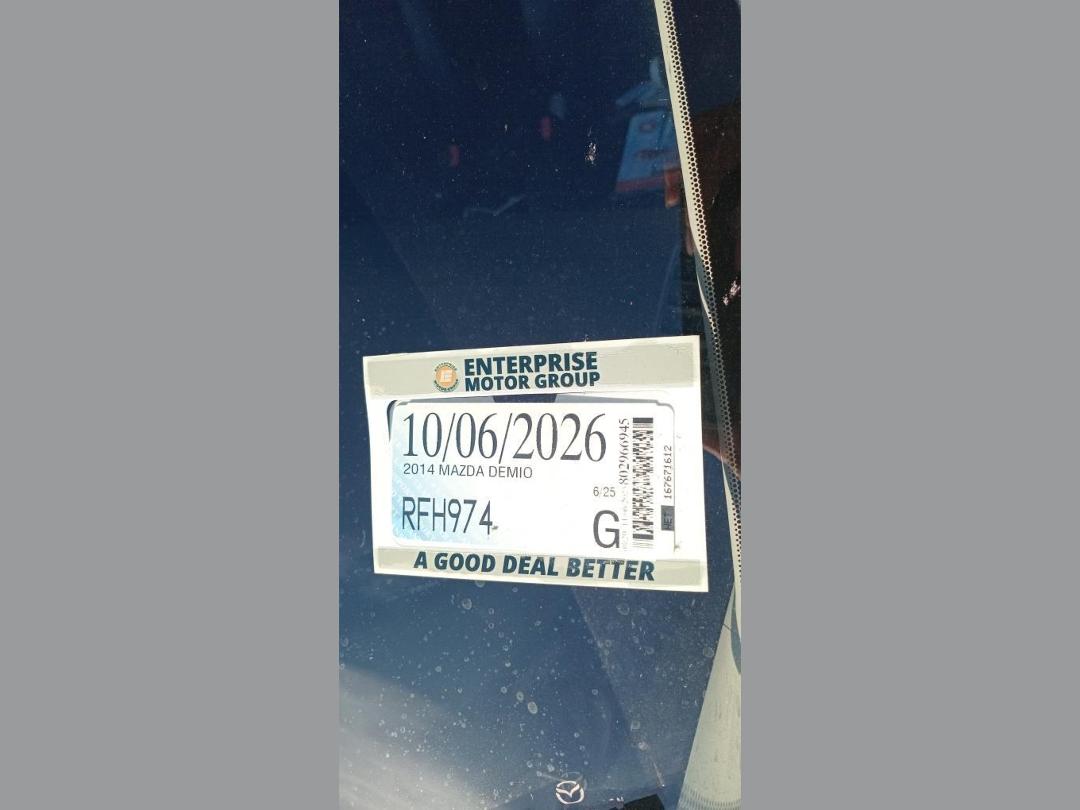 Photo '6' of Mazda Demio