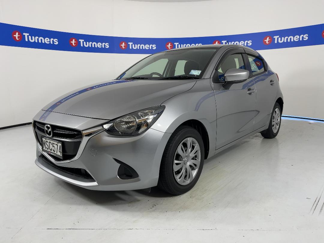 Photo '4' of Mazda Demio