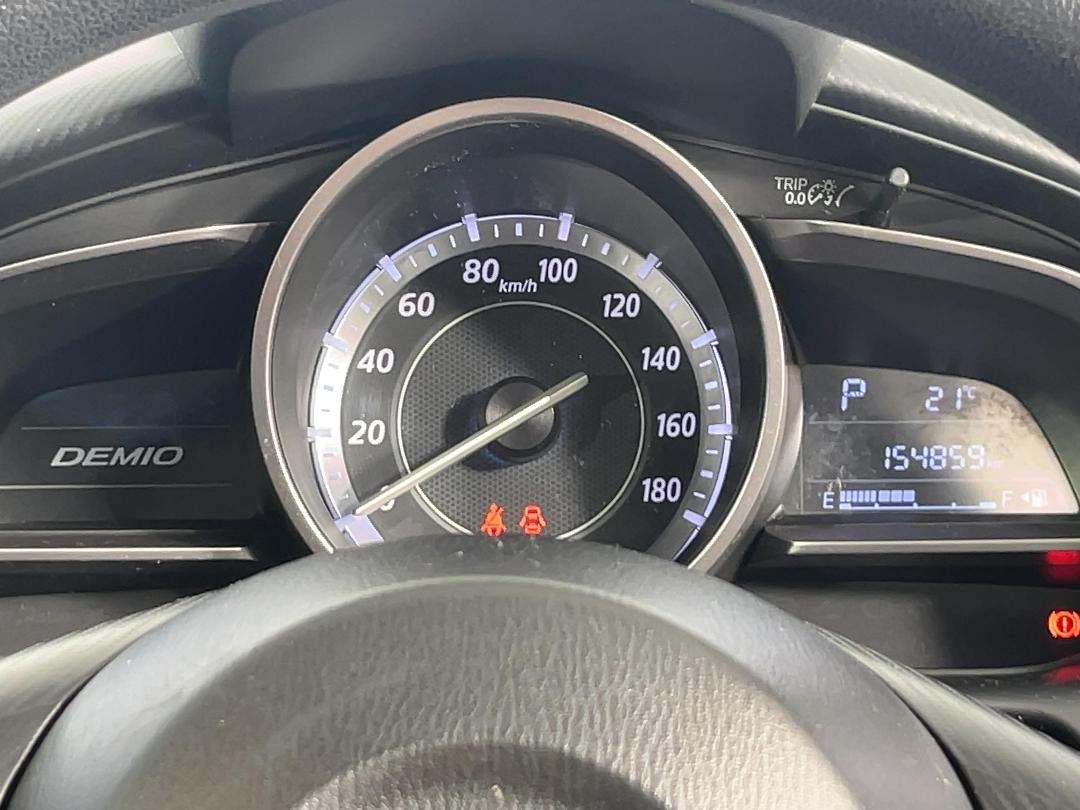 Photo '21' of Mazda Demio