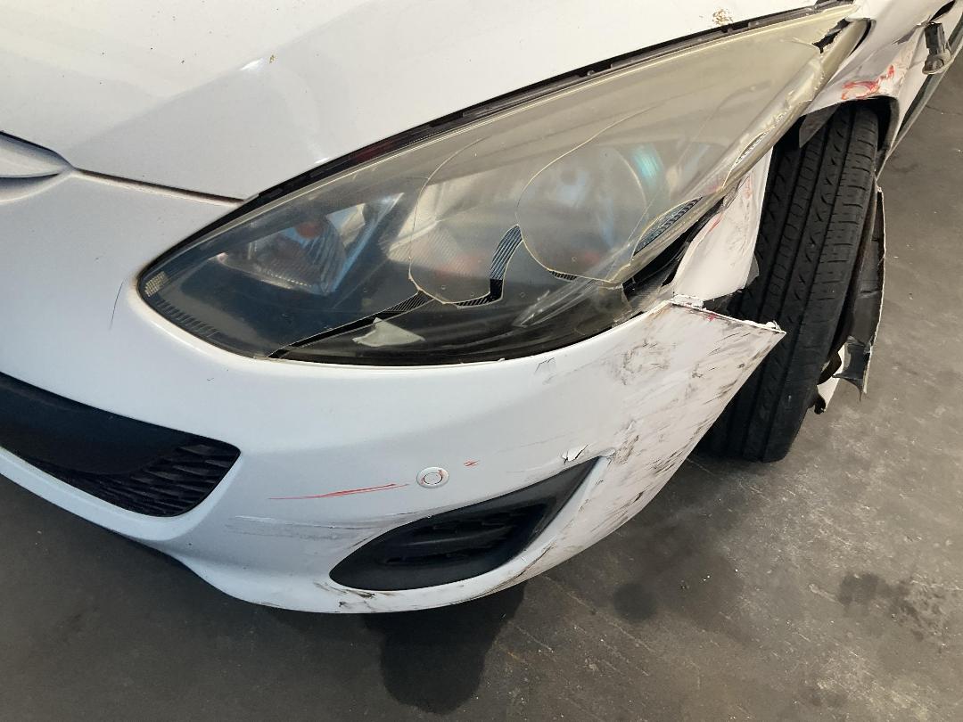 Photo '3' of Mazda Demio