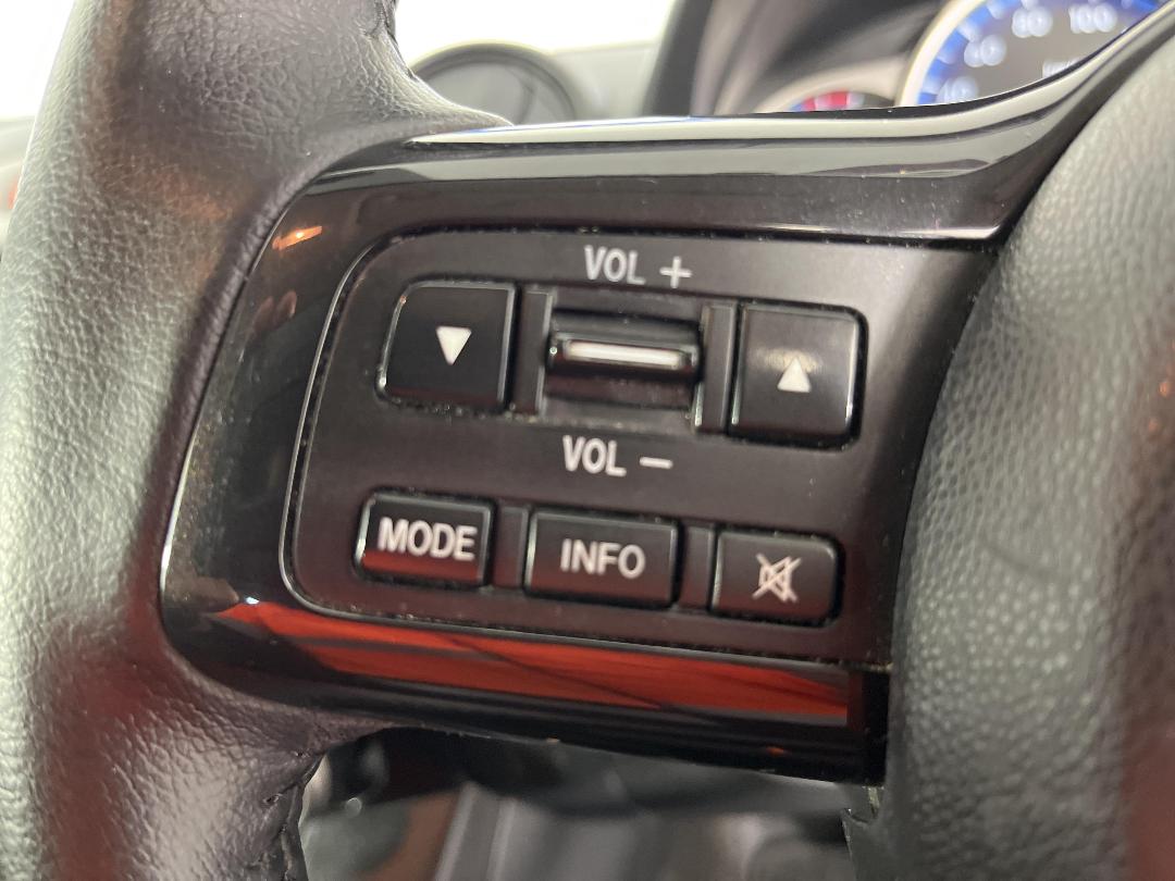 Photo '25' of Mazda Demio Photo '25' of Mazda Demio