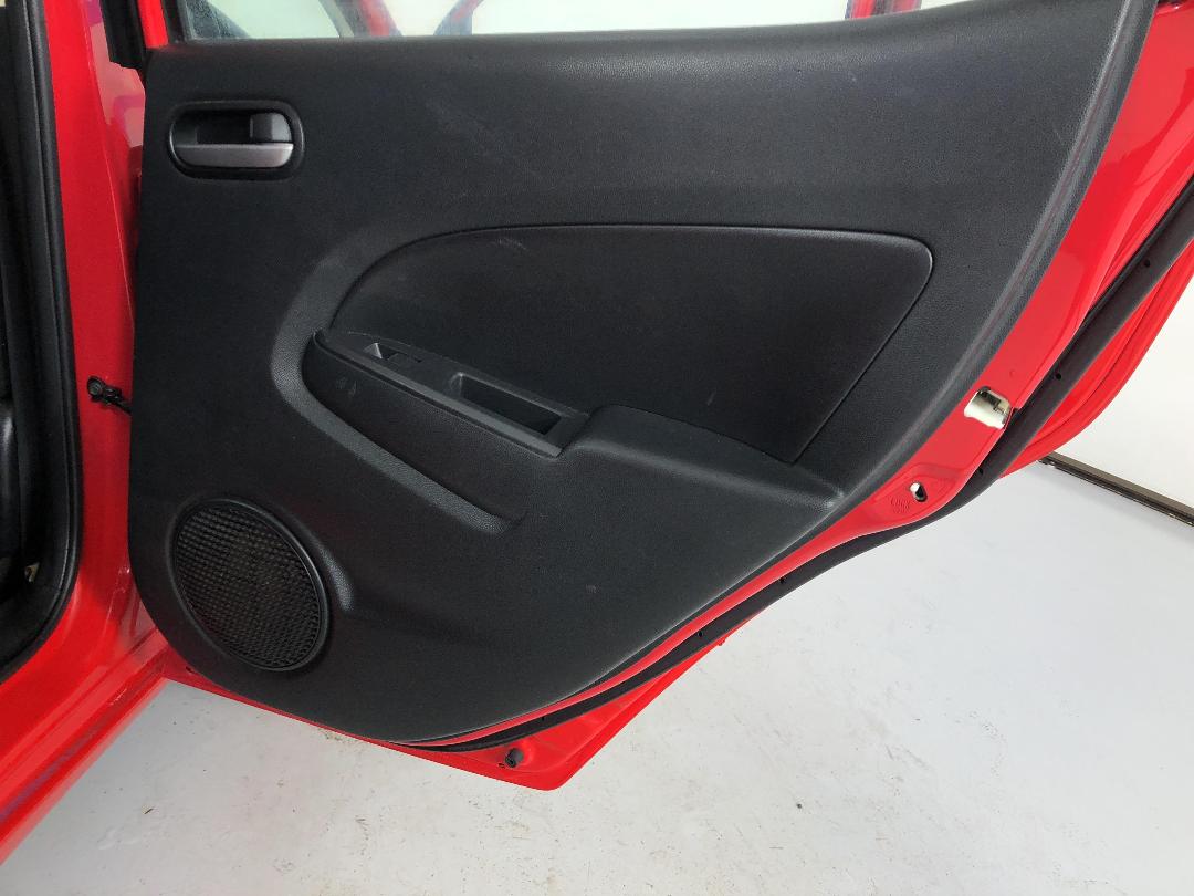 Photo '19' of Mazda Mazda2 Photo '19' of Mazda Mazda2