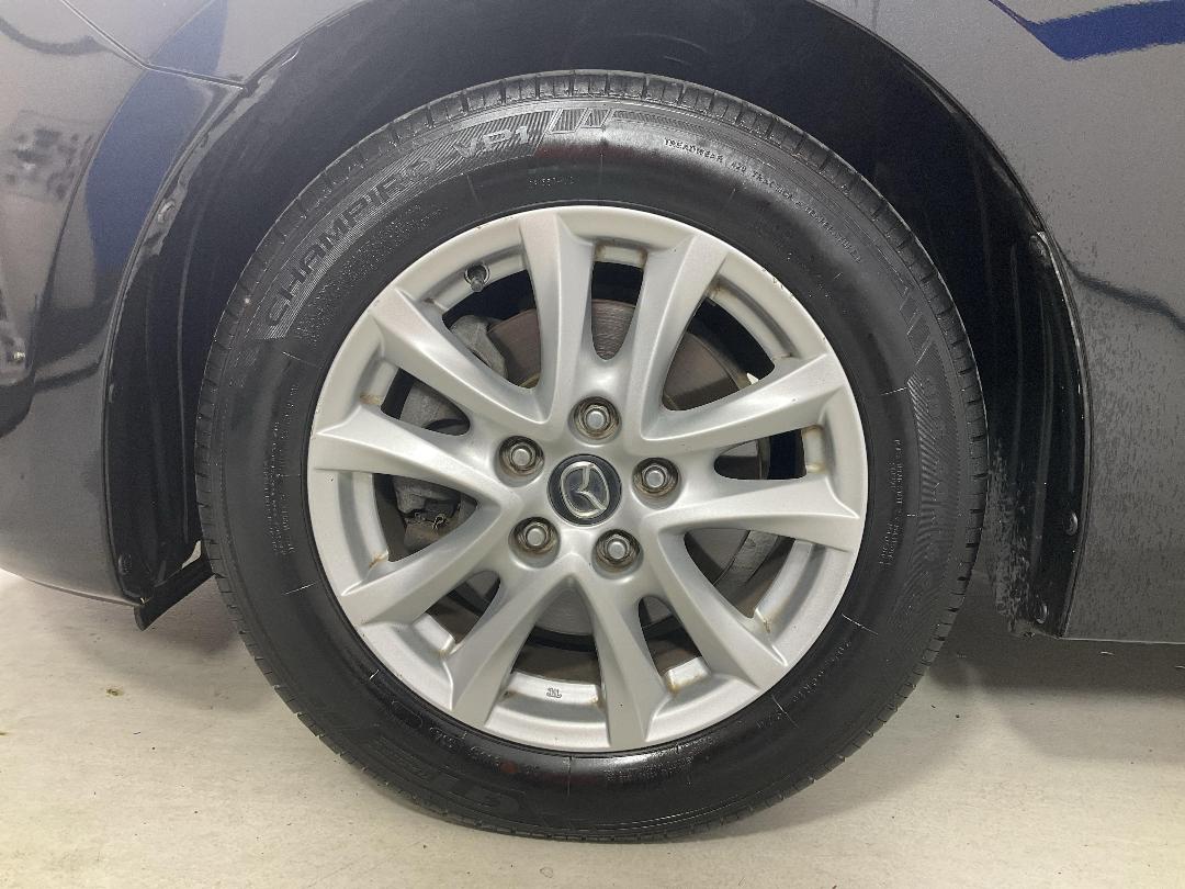 Photo '10' of Mazda Mazda3 Photo '10' of Mazda Mazda3