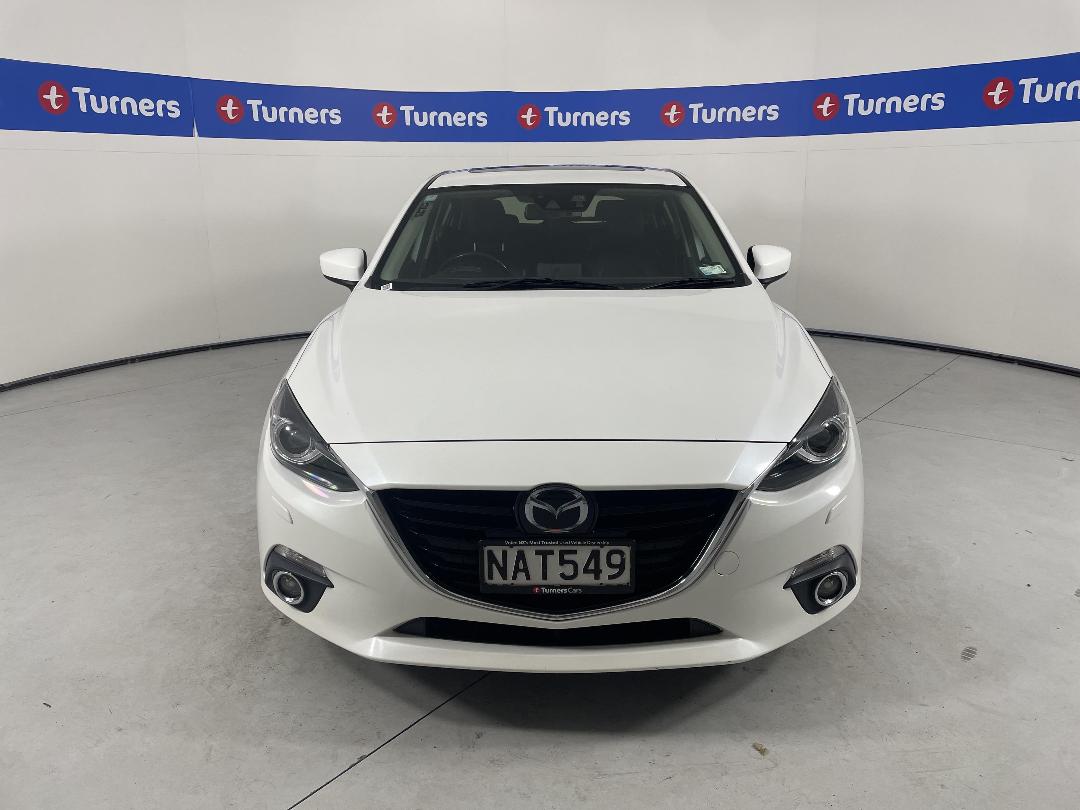 Photo '2' of Mazda Mazda3