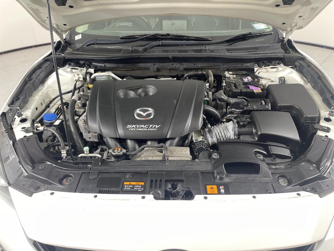 Photo '13' of Mazda Mazda3