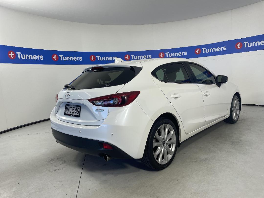 Photo '7' of Mazda Mazda3