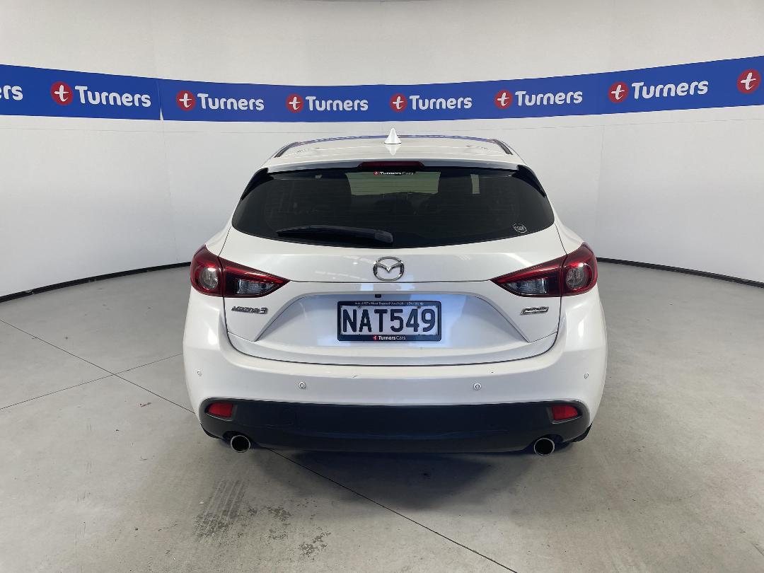 Photo '6' of Mazda Mazda3