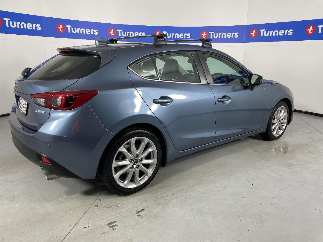 Photo '7' of Mazda Mazda3 Photo '7' of Mazda Mazda3