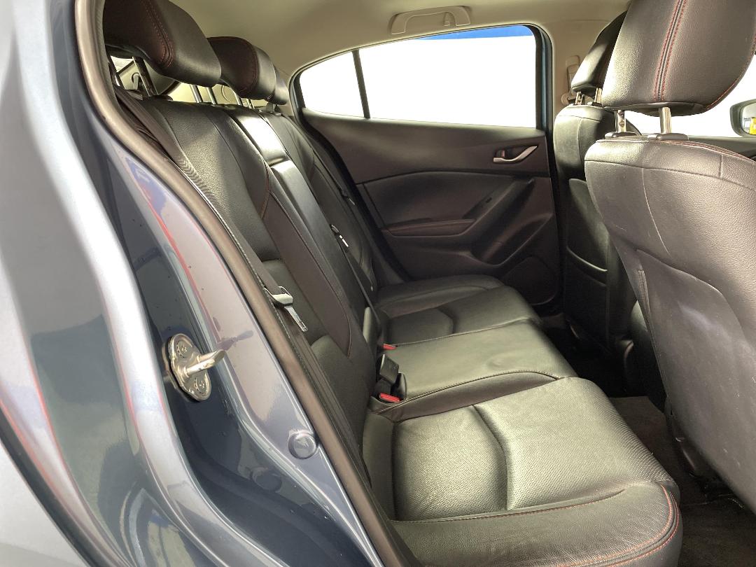 Photo '20' of Mazda Mazda3 Photo '20' of Mazda Mazda3